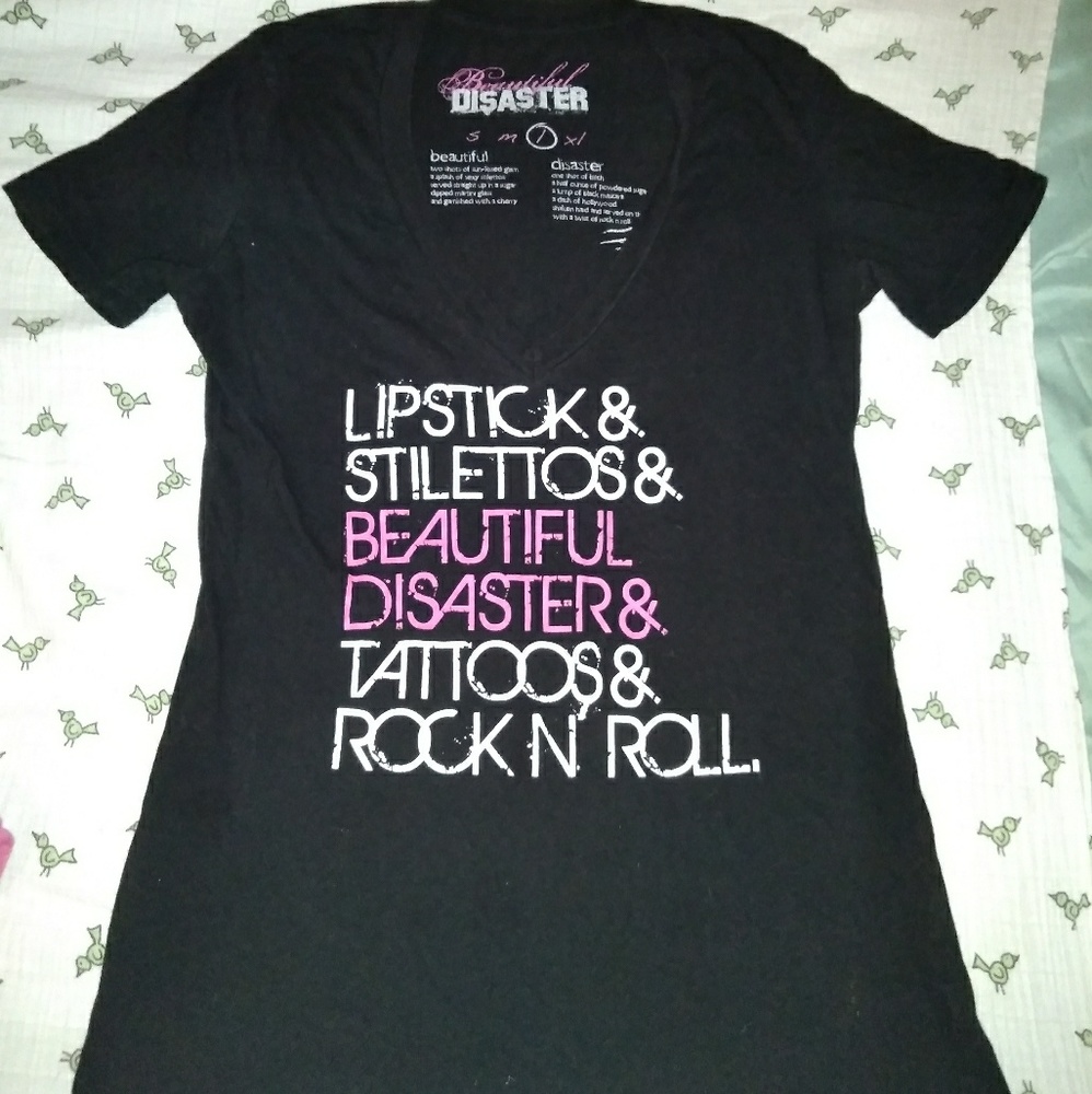 Cute v-neck tee